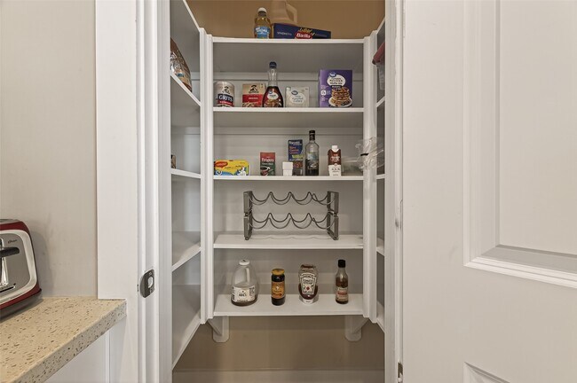 Building Photo - 6744 Del Rio St