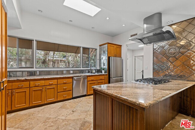 Building Photo - 12510 W Sunset Blvd