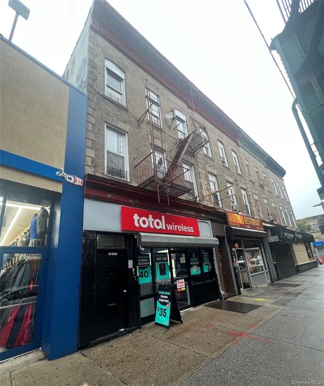 Building Photo - 974 Jamaica Ave