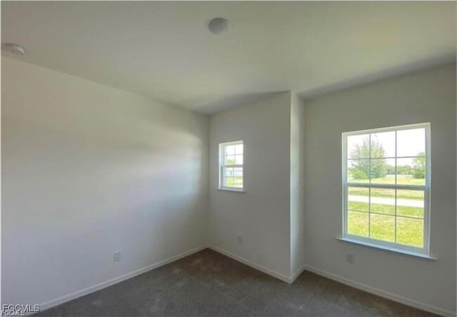 Building Photo - 2032 NW 32nd Ct