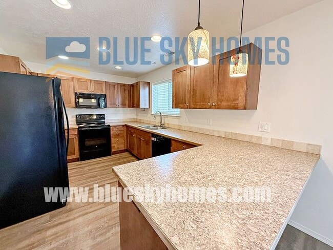 Building Photo - 9252 W Idlewood Dr
