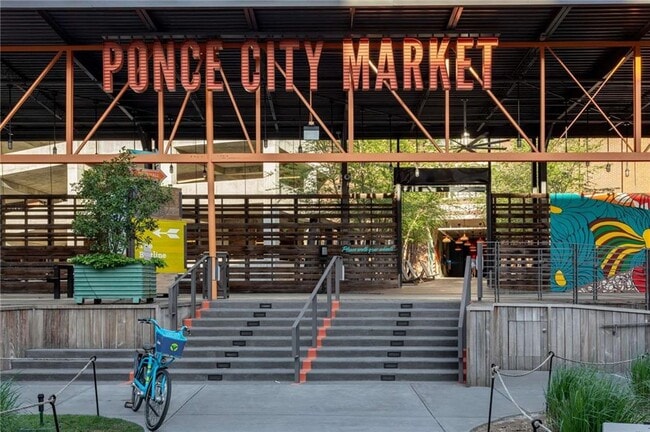 Building Photo - 791 Wylie St SE