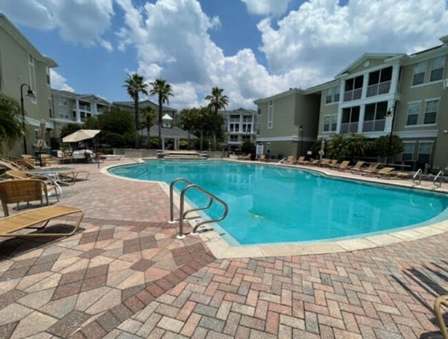 Building Photo - Gardens of Bridgehampton