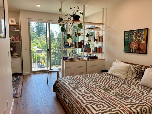 Building Photo - Pinehurst Townhome