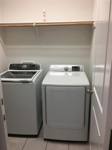 Building Photo - 316 Lead Creek Dr