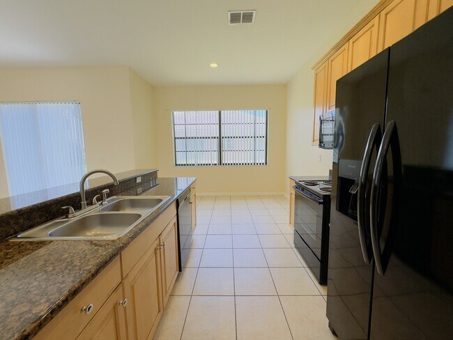 Building Photo - 405 Caraway Dr