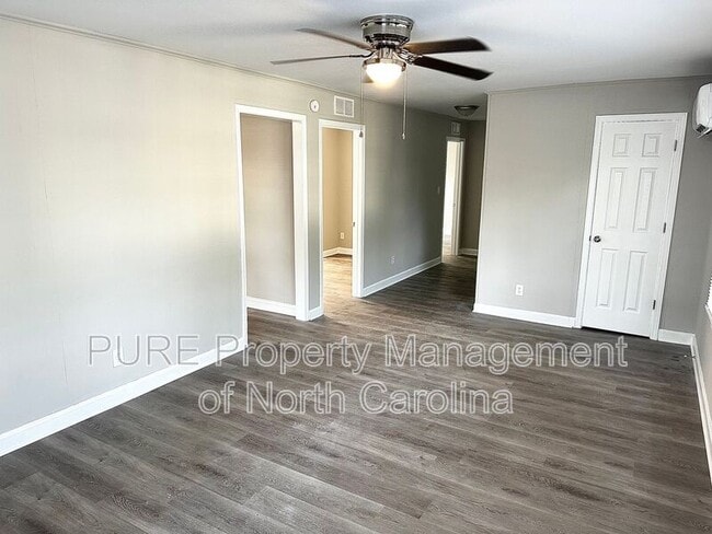 Building Photo - 102 Booker Ave