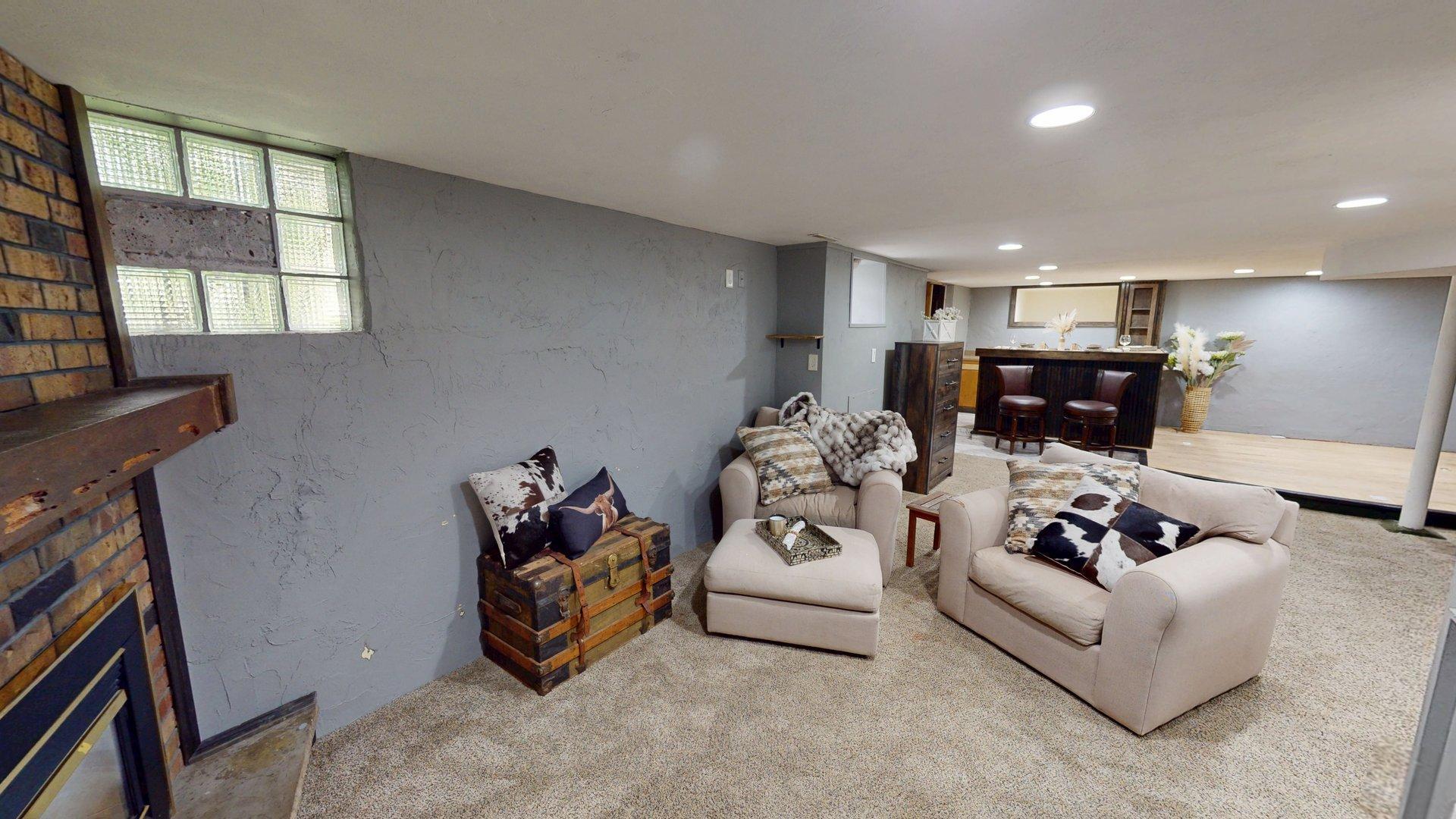 Building Photo - 1625 N Union St