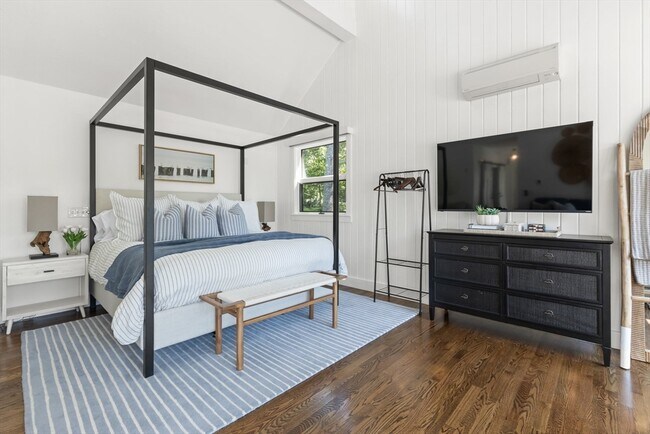 Building Photo - 65 Starboard Ln