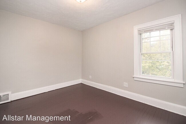 Building Photo - 4 br, 1.5 bath House - 1749 Cumberland Rd