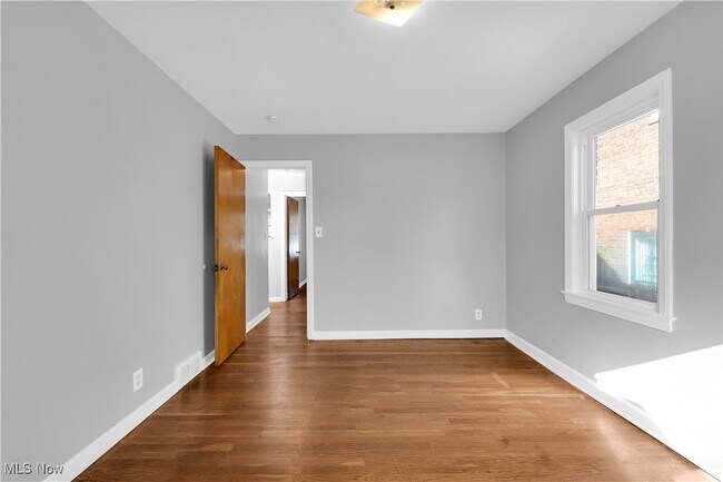 Building Photo - 4061 Verona Rd