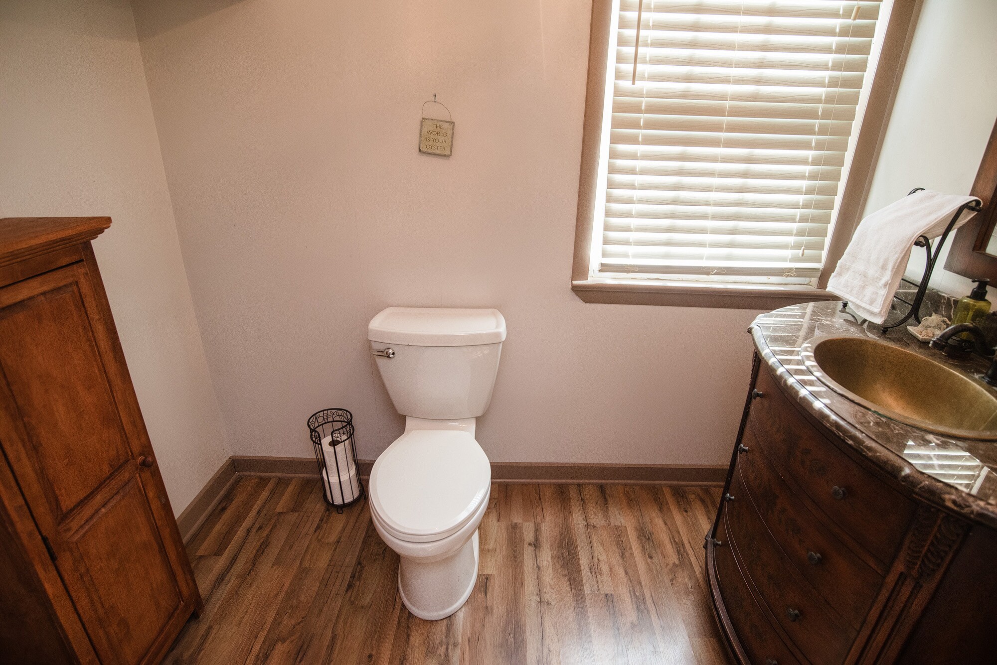 Building Photo - 5277 Main St