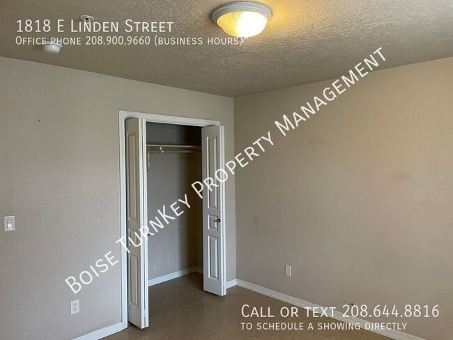 Building Photo - 1818 E Linden St