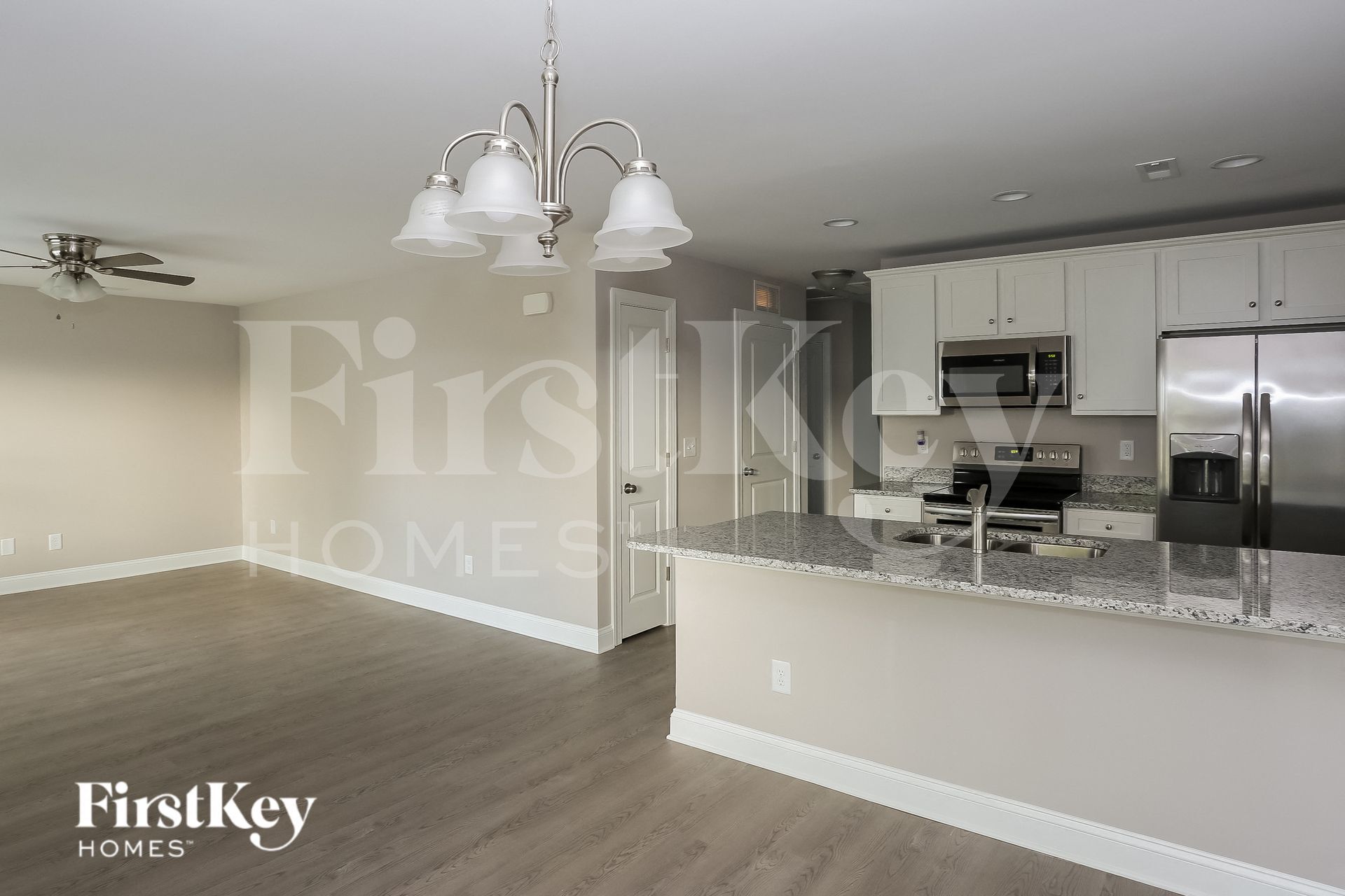 Building Photo - 337 Pecan Ct SW