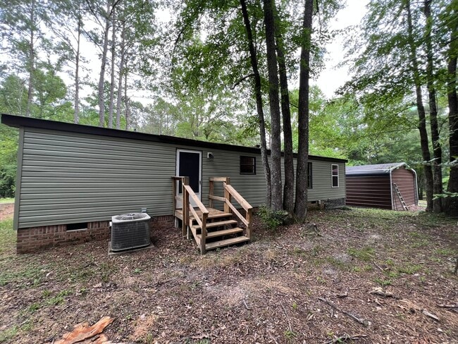 Building Photo - 102 Stillwater Dr