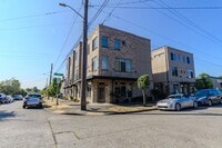 Building Photo - 3Bd/2.5Ba Seattle Townhouse