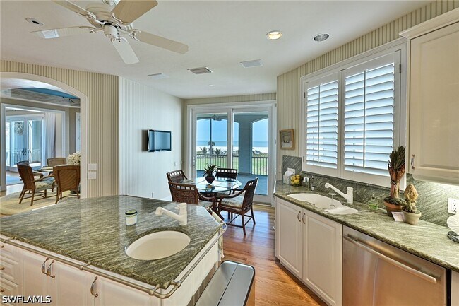 Building Photo - 235 Barefoot Beach Blvd