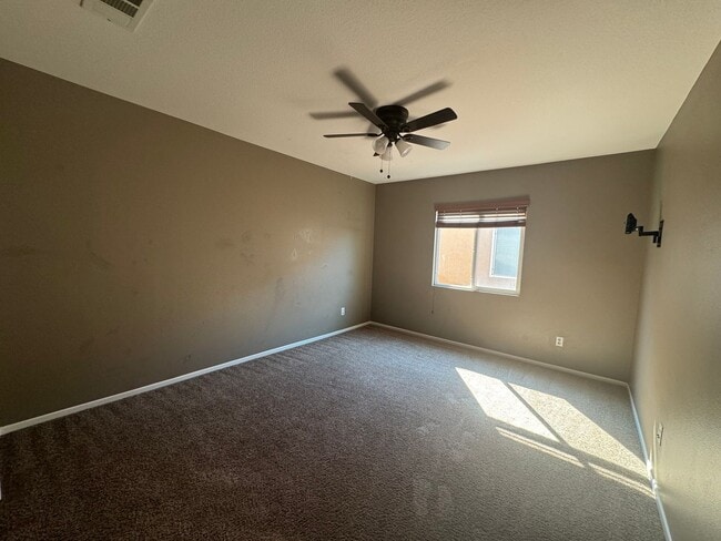 Building Photo - Beautiful Home in the Heart of Perris