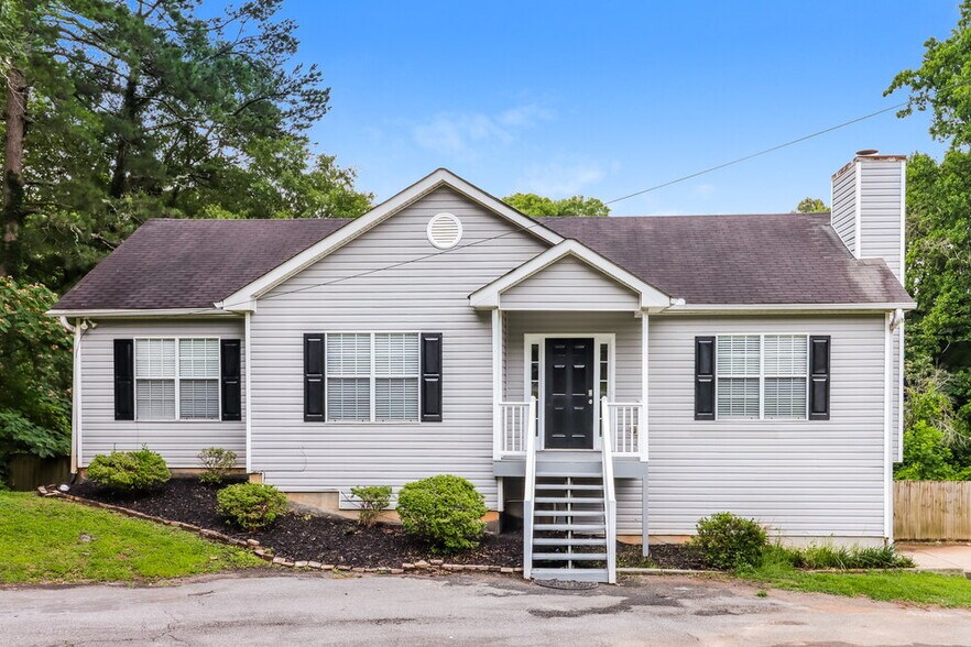 Primary Photo - 2840 Ivanhoe Ln