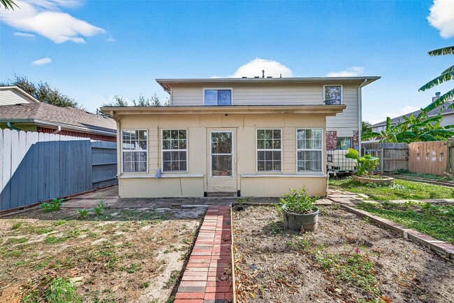 Building Photo - 8427 Brickhaven Ln