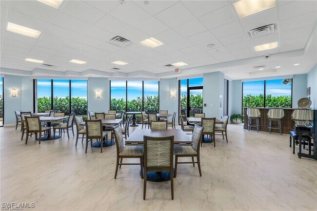 Building Photo - 850 S Collier Blvd