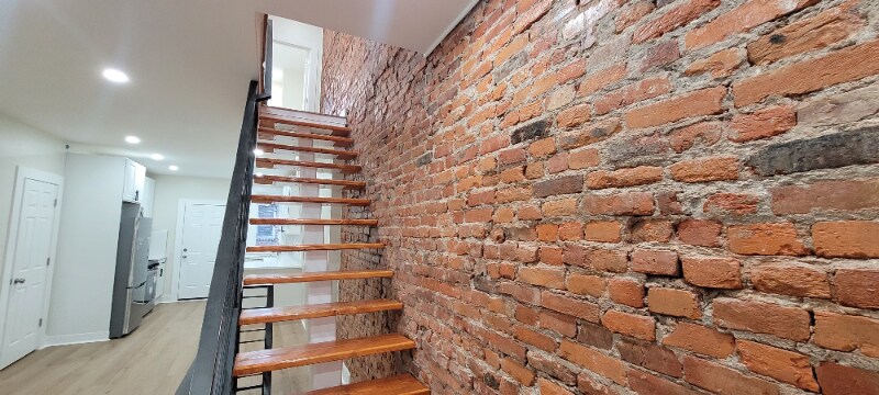 Building Photo - 1517 S Napa St