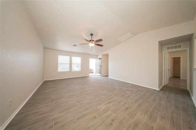 Building Photo - 9117 Checkerbloom Dr