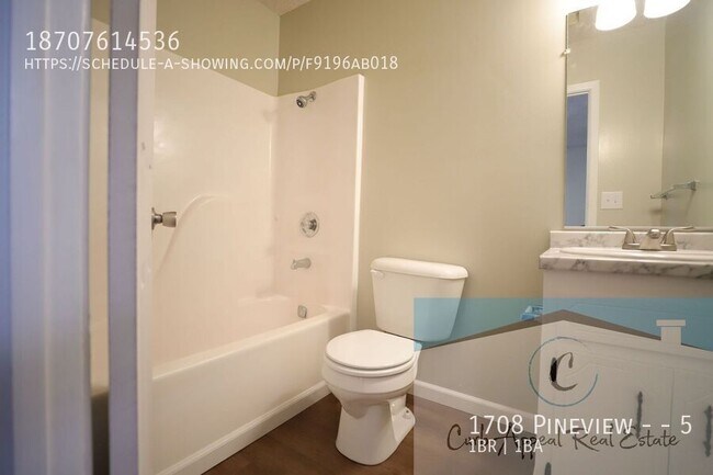 Building Photo - 1708 Pineview St