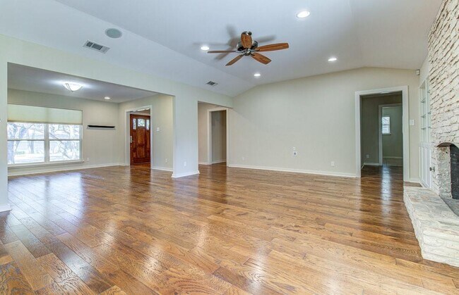 Building Photo - 7305 W Rim Dr