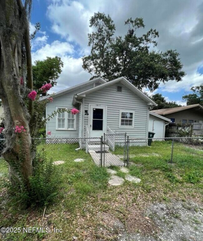 Primary Photo - 3617 Smithfield St