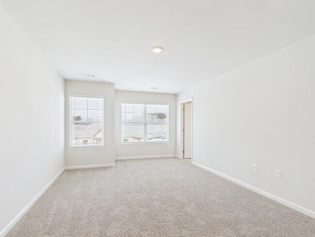 Building Photo - Beautiful New Construction END UNIT Townhome – Now Available for Lease!