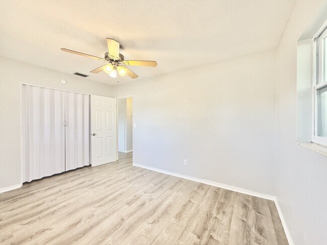 Building Photo - 5396 68th Way N