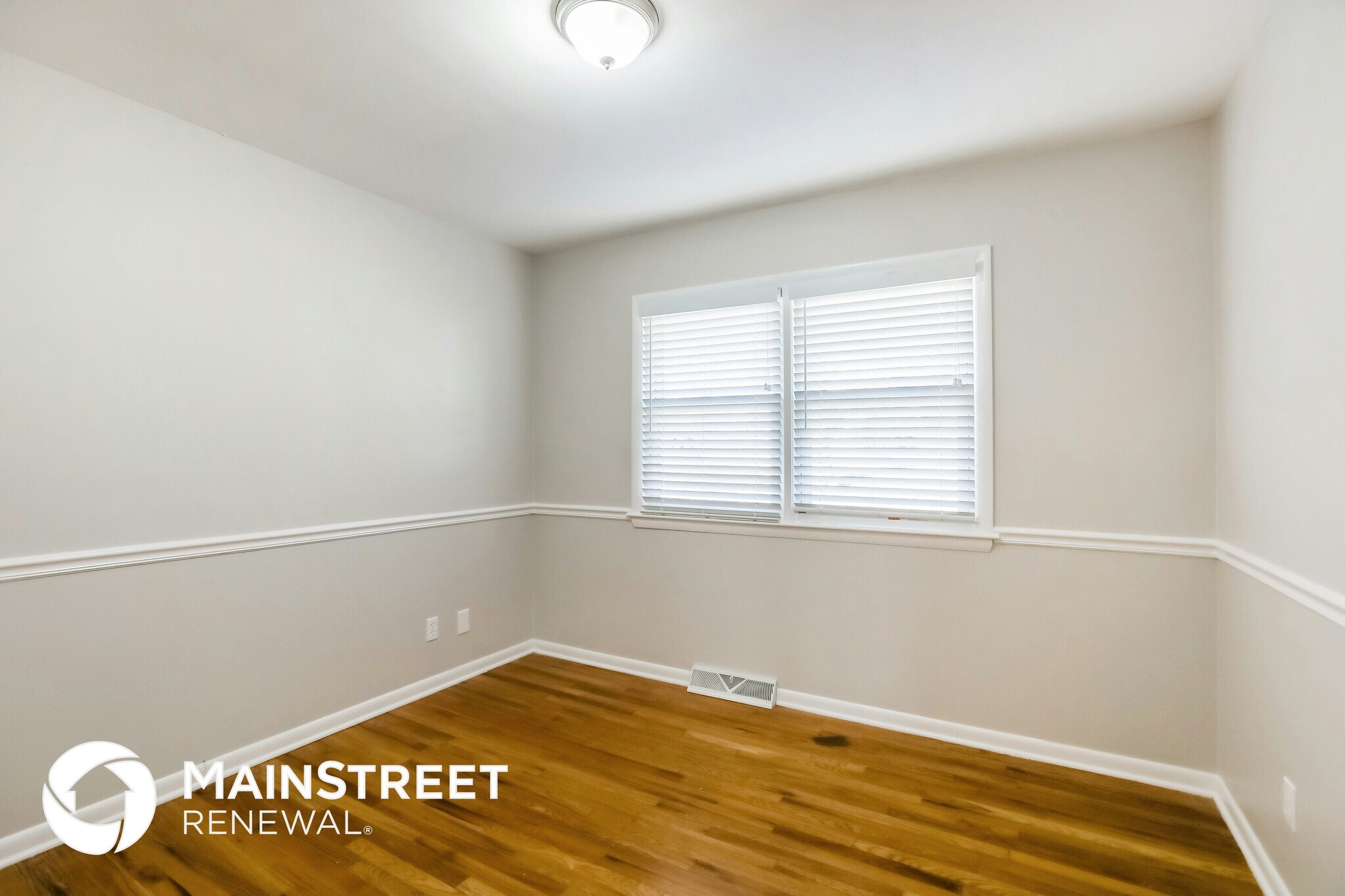 Building Photo - 508 E 109 St