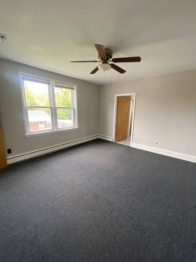 Building Photo - 5817 Keystone St