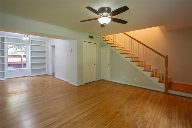 Building Photo - 6438 Bordeaux Ave