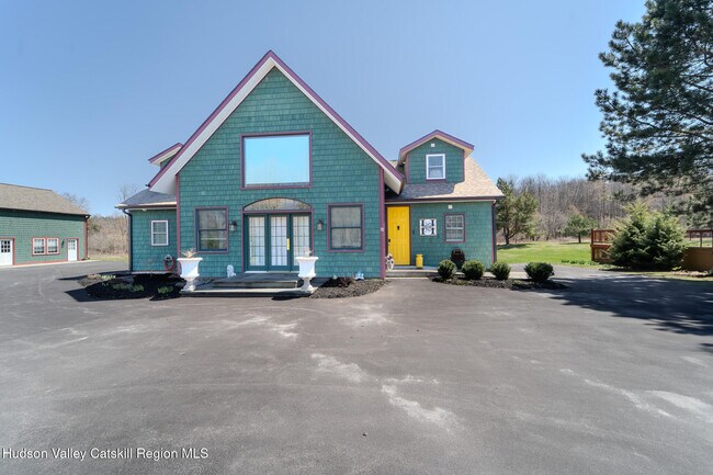 Building Photo - 52 Co Rd 65A