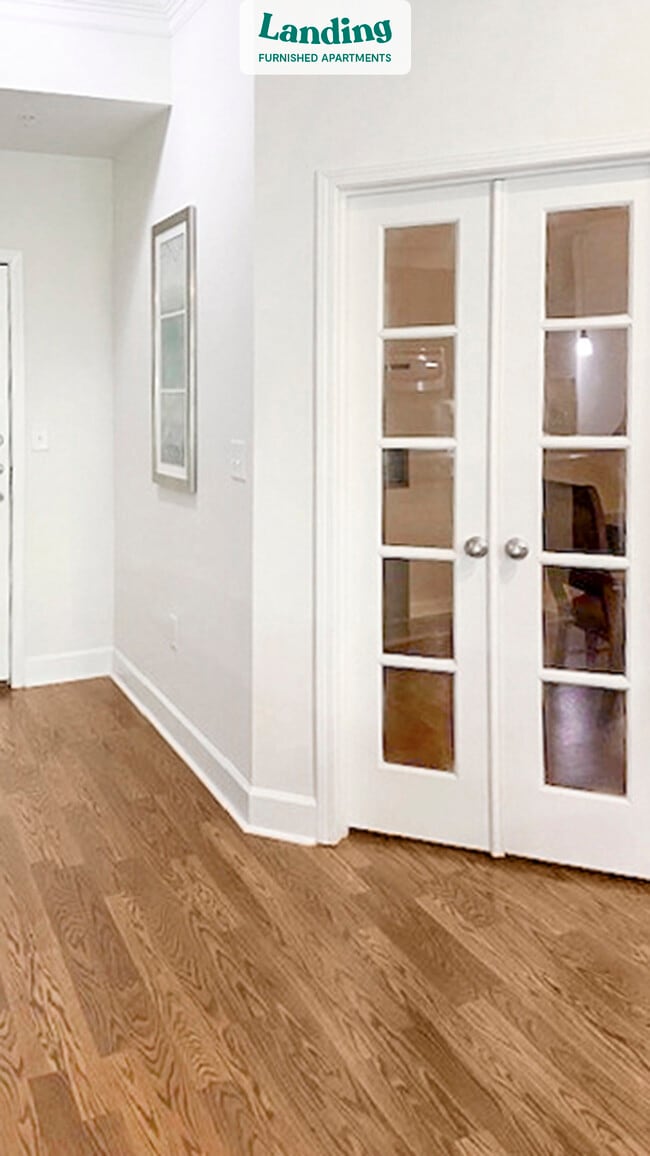 Building Photo - 3443 Kingsboro Rd NE