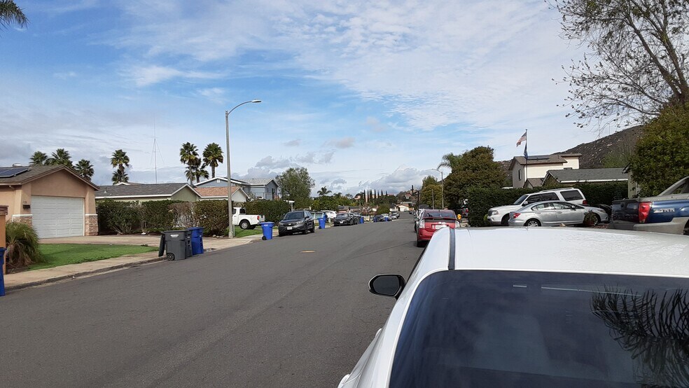 Building Photo - 15157 Jenell St