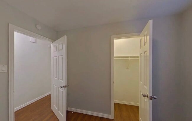 Building Photo - AVAILABLE NOW