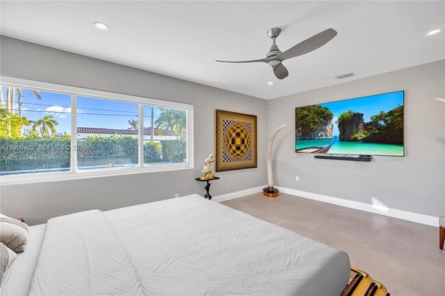 Building Photo - 750 Harrison St