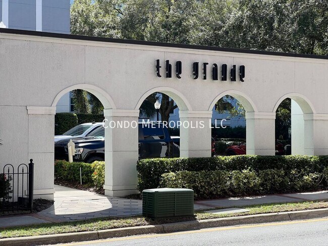 Building Photo - 304 E South St