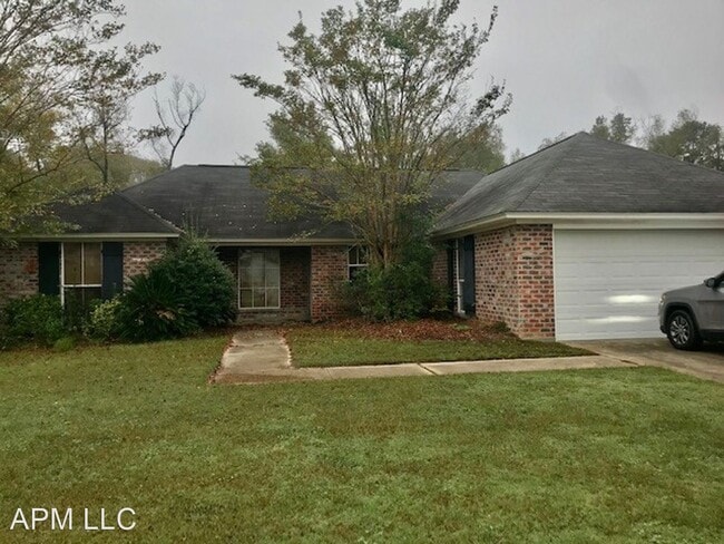 Building Photo - 3 br, 2 bath House - 215 Winchester Dr