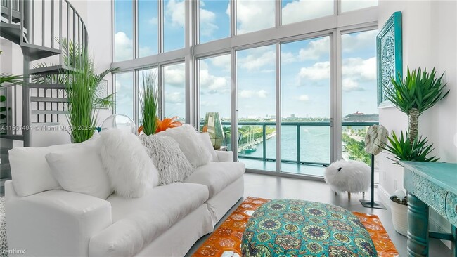 Building Photo - 1 br, 1.5 bath Condo - 888 Biscayne Blvd A...