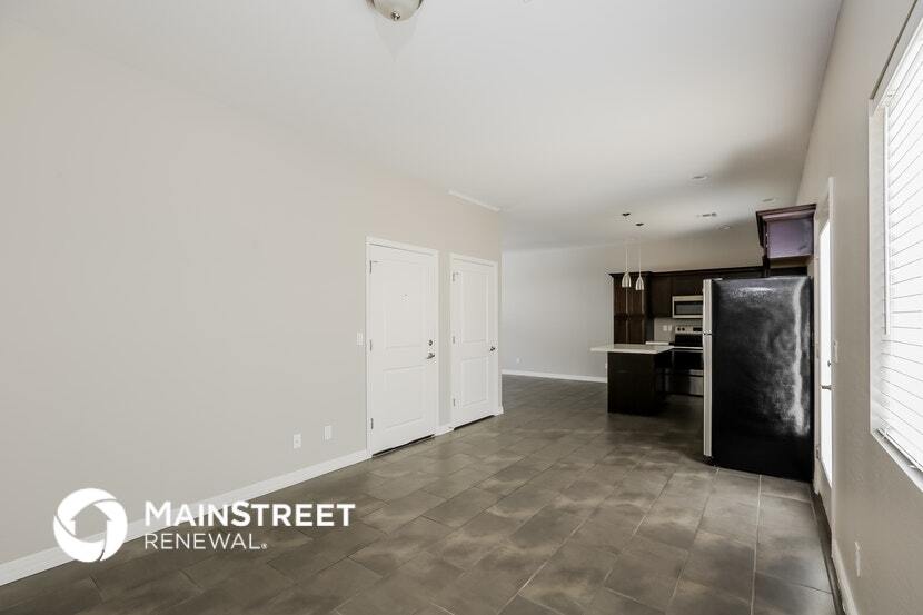 Building Photo - 2000 N 36th St