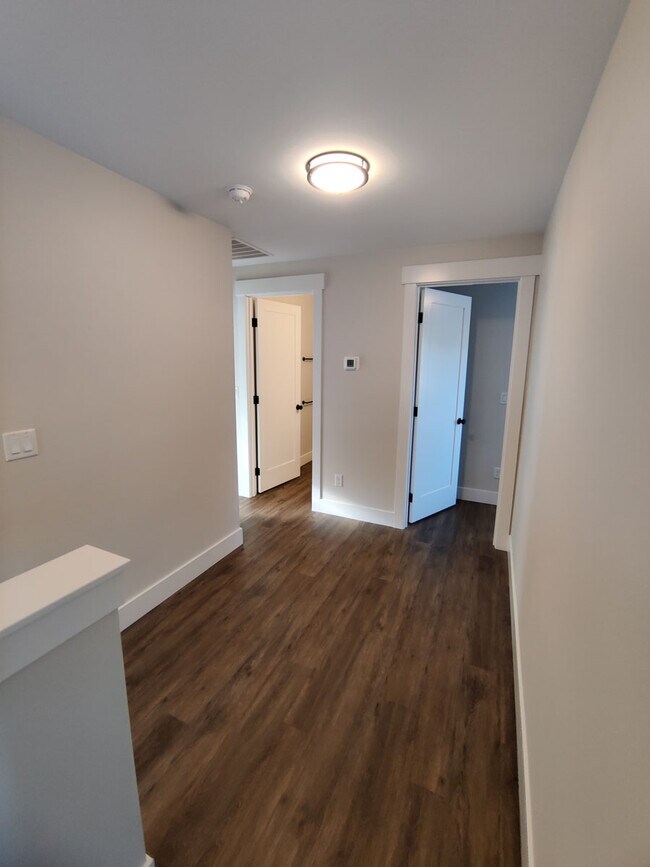 Building Photo - 1205 Fuller St