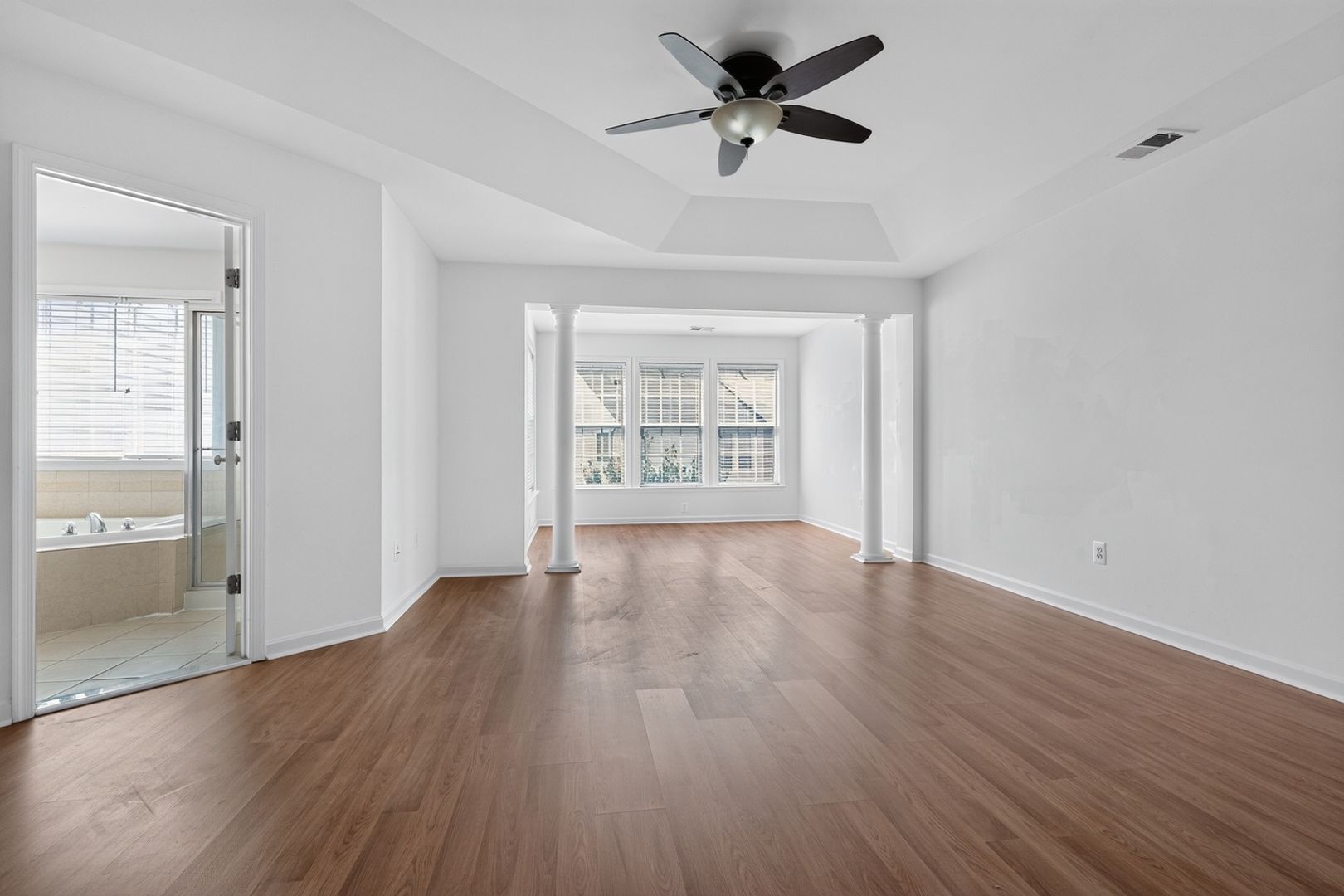 Building Photo - 2347 Battery Hill Cir