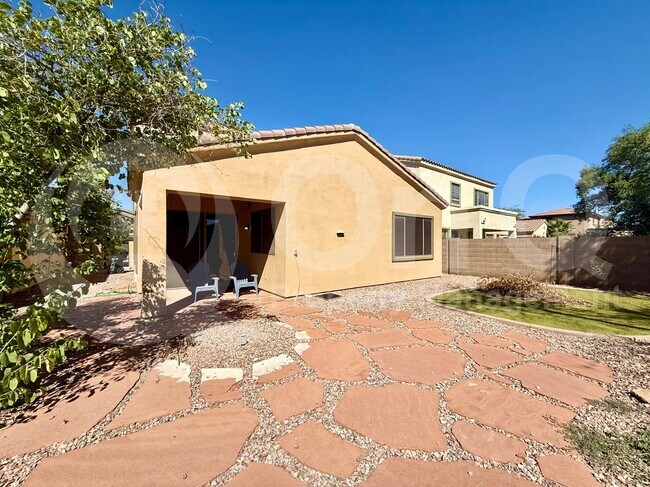 Building Photo - 2049 W Periwinkle Way