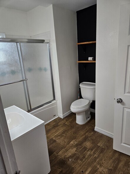 Building Photo - 505 2nd Ave