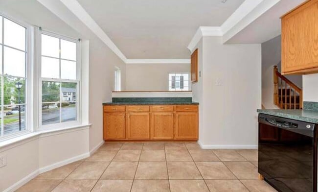 Building Photo - 5670 Joseph Ct