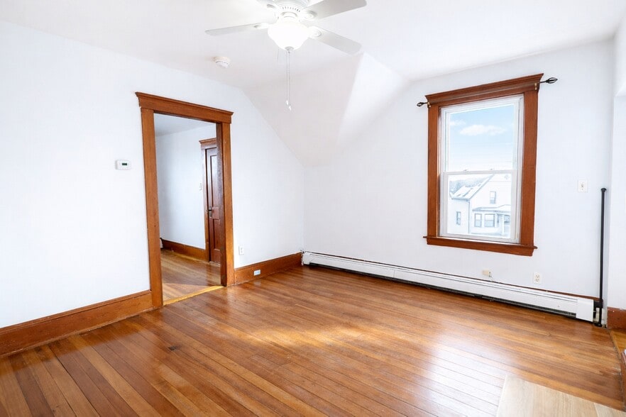 Building Photo - 209 Harrison Ave